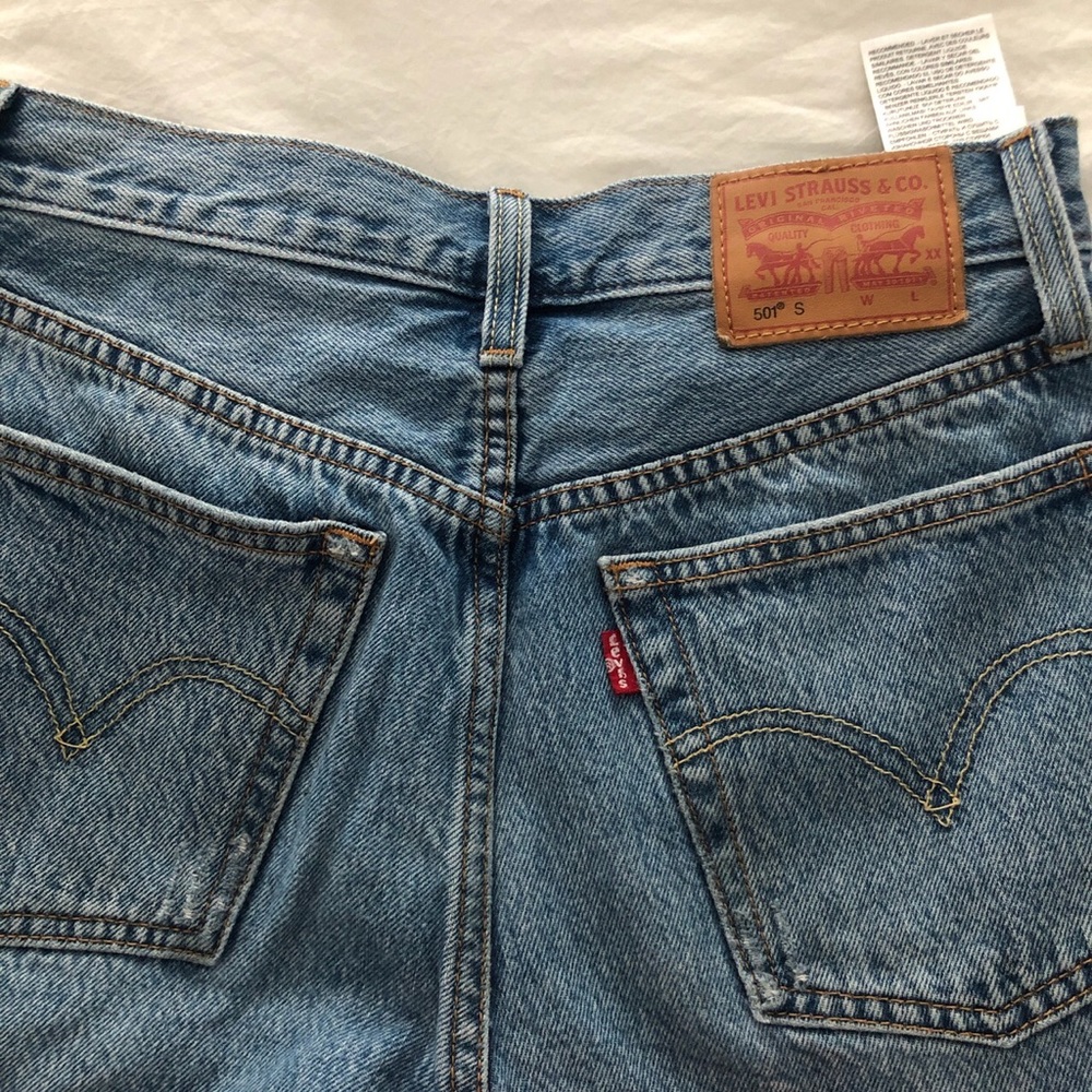 LEVI’S JEANS - Picture 3 of 3